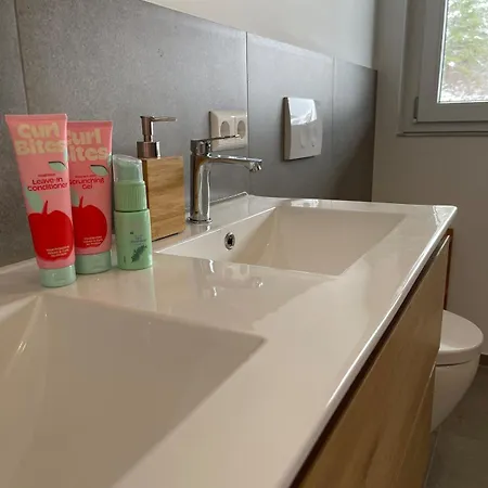 Hohenzollern Wellness Loft Mit Panorama Sauna Apartman