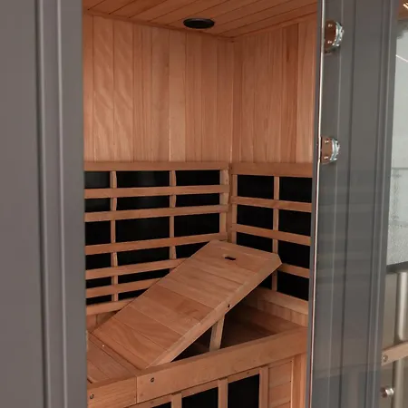 Hohenzollern Wellness Loft Mit Panorama Sauna * Burladingen